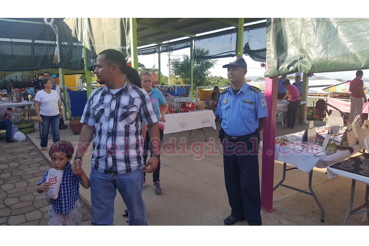 Policía Nacional mantiene resguardo a la seguridad en el Parque Nacional de Ferias