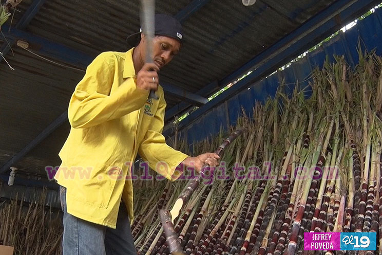 Comerciantes reportan buenas ventas con motivo de la Gritería