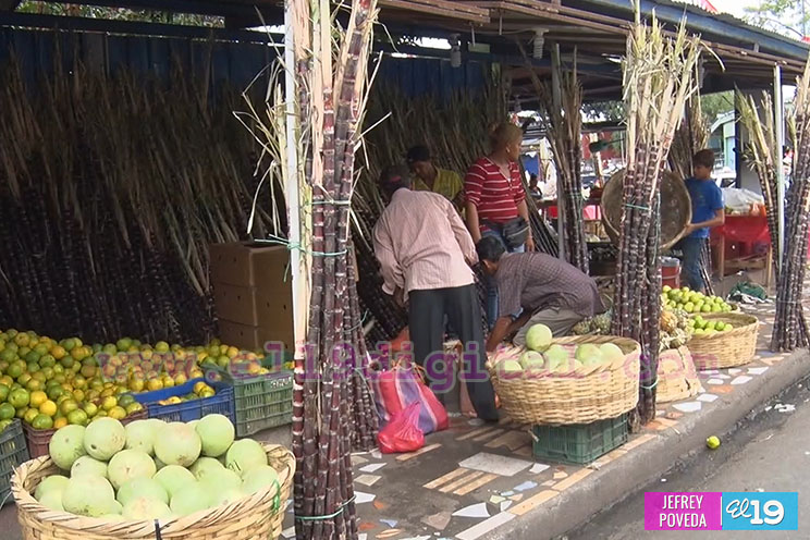 Comerciantes reportan buenas ventas con motivo de la Gritería