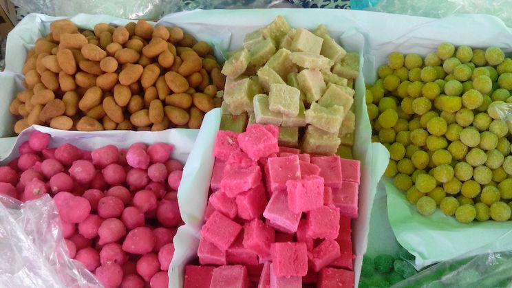 León realizó Feria del Dulce Típico Nicaragüense