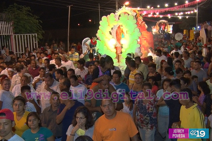 Granada celebra a la Purísima con tradicional procesión