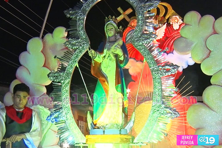Granada celebra a la Purísima con tradicional procesión
