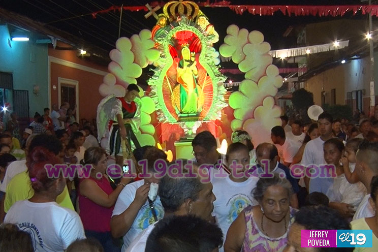 Granada celebra a la Purísima con tradicional procesión