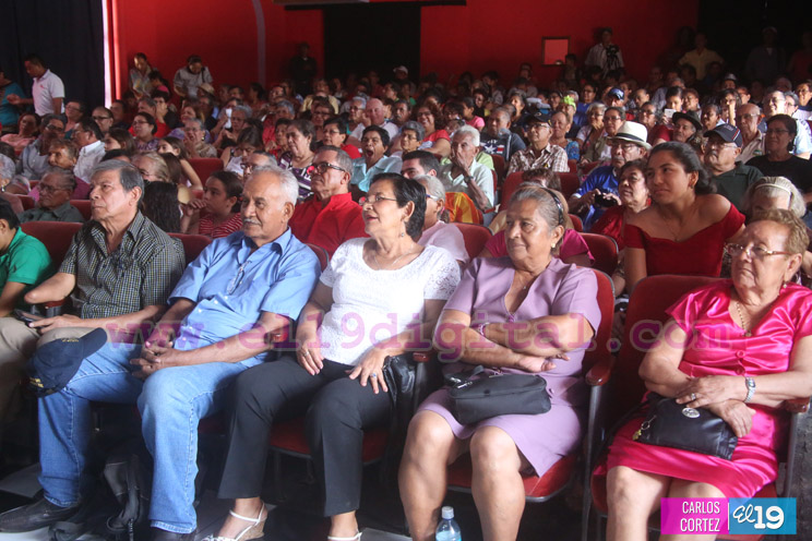 Adultos Mayores disfrutan de gran Concierto Navideño en Managua