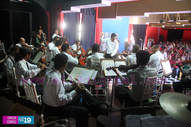 Adultos Mayores disfrutan de gran Concierto Navideño en Managua