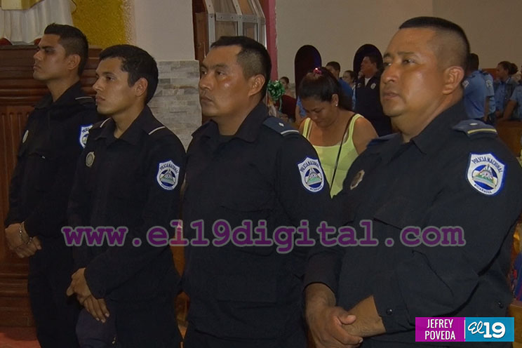 Policía Nacional celebra a La Conchita