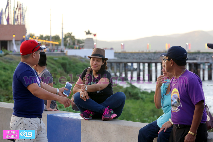 Familias visitan la Avenida de Bolívar a Chávez y sus espacios de recreación en el Día de la Purísima Concepción de María