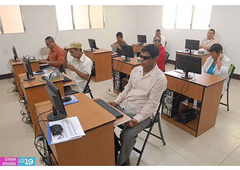 Hospital Aldo Chavarría inicia cursos de Rehabilitación Funcional a no videntes