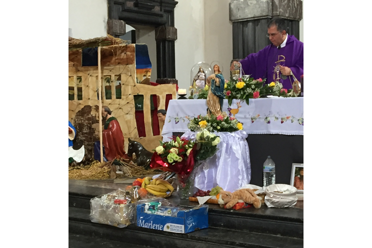 Celebración de la Purísima en Iglesia de Riches Claires en Bruselas-Bélgica