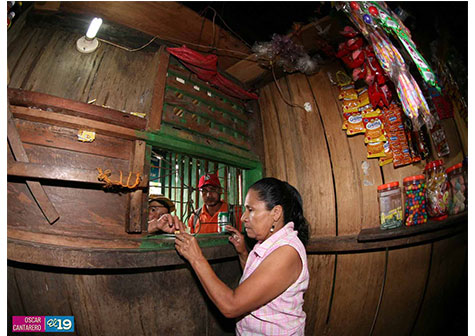 Programa de electrificación llega a comunidades de La Dalia