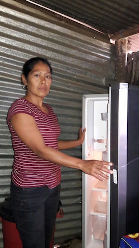 Gobierno del Pueblo Presidente entrega proyecto eléctrico en Nandasmo