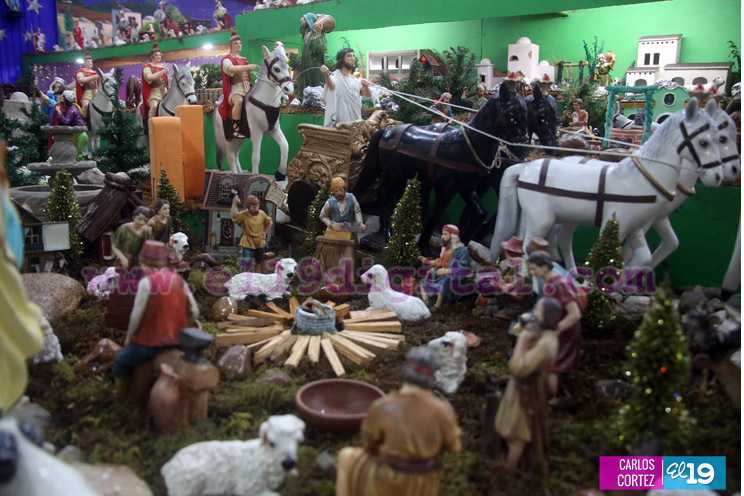 Familia Pastora abre las puertas de su casa para la exhibición de nacimiento más grande de Nicaragua