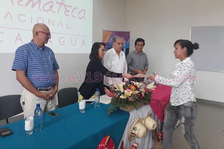 Cinemateca Nacional, INC y Embajada de México entregan certificados a quienes participaron en Taller “Del Arte Contemporáneo al Diseño Étnico”