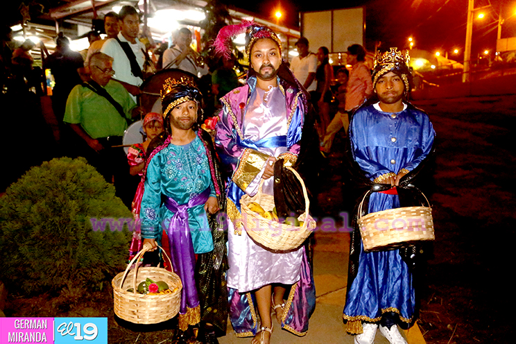 Recrean nacimiento del niño Jesús en el Parque Nacional de Ferias