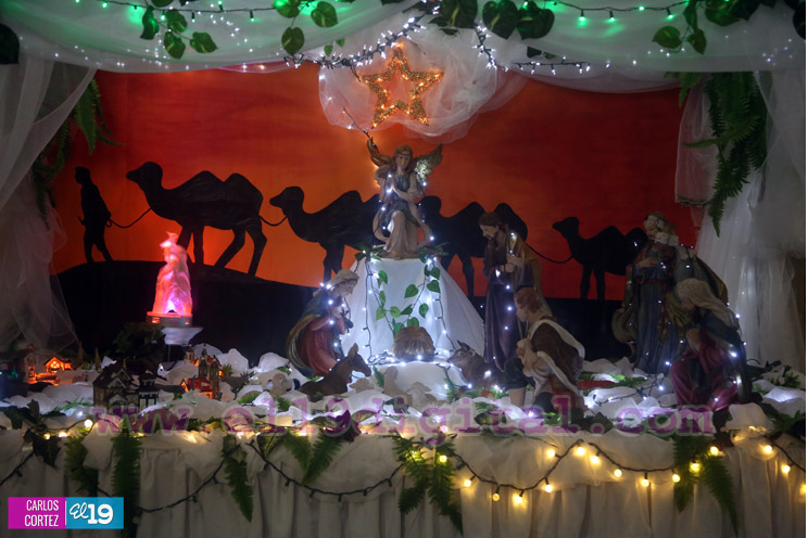 Capitalinos celebran Misa de la Aurora del Niño Jesús
