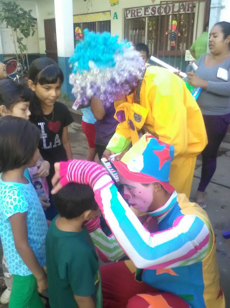 León: Rostros de tierna felicidad en entrega de juguetes