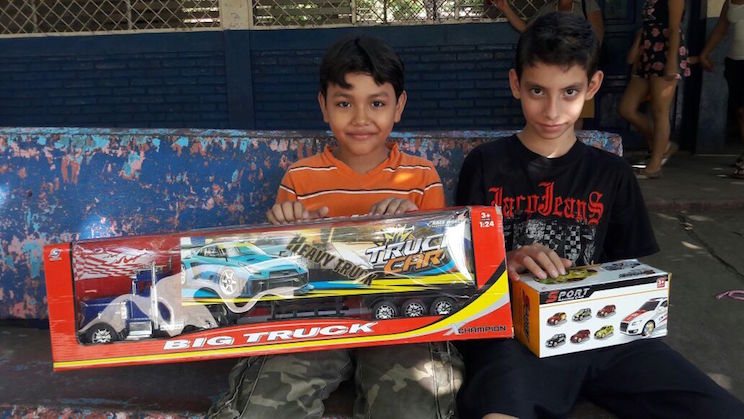 Niños y niñas chinandeganos recibieron un juguete de parte del Gobierno Sandinista