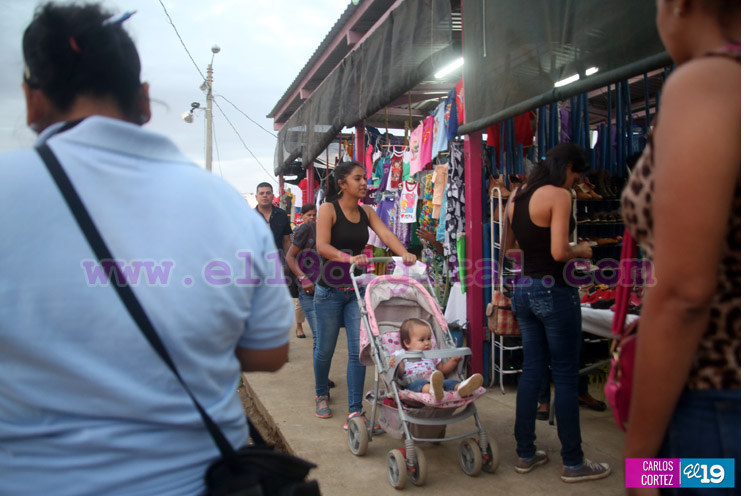 Visite el Parque Nacional de Ferias y disfrute del rico y tradicional relleno navideño  