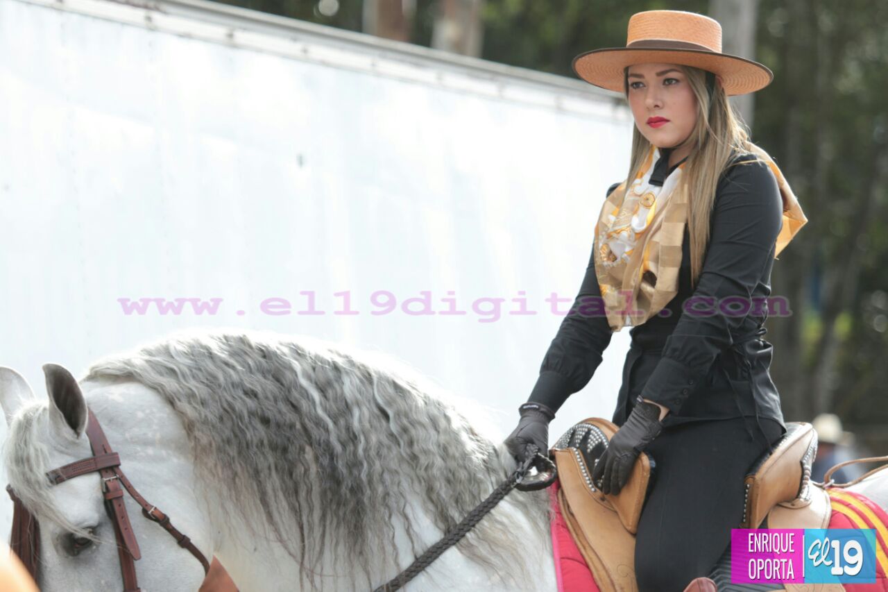 Espectacular desfile hípico en Estelí