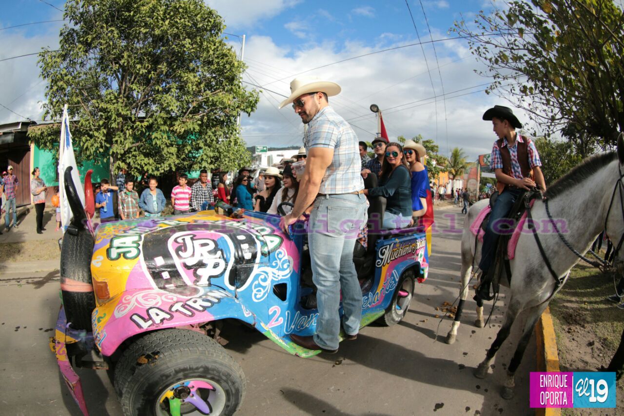 Espectacular desfile hípico en Estelí
