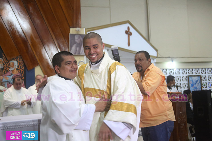 Cardenal Brenes ordena diacono al seminarista brasiñelo, Isael Felipe Da Silva