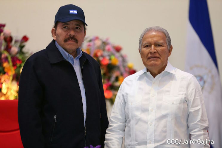 Daniel y Rosario presiden XIX Promoción de Cadetes de la Policía Nacional
