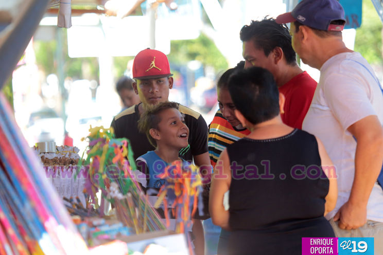 Buenas ventas en los tramos de pólvora