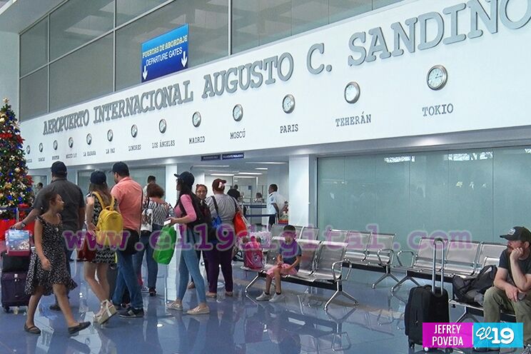Autoridades del Aeropuerto presentan plan ante incremento de flujo migratorio