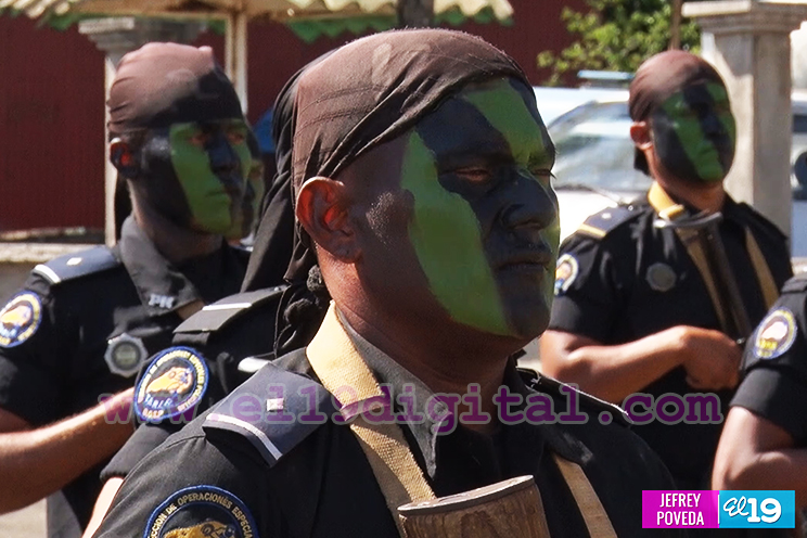 Policía Nacional gradúa a nuevos comandos de la DOEP