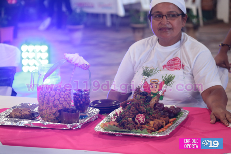 Recetas navideñas son expuestas en Parque Nacional de Ferias