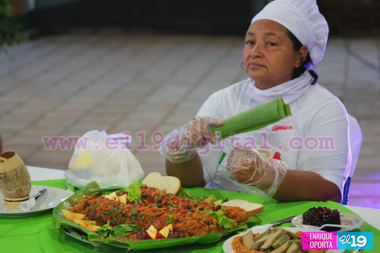 Recetas navideñas son expuestas en Parque Nacional de Ferias