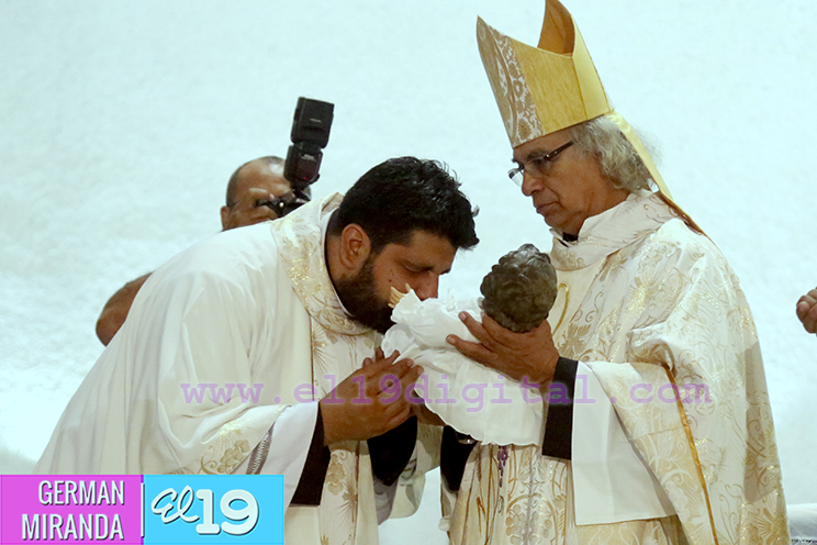 Cardenal Brenes oficia Misa de Nochebuena