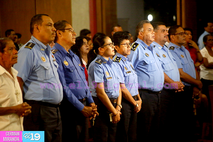 Cardenal Brenes oficia Misa de Nochebuena