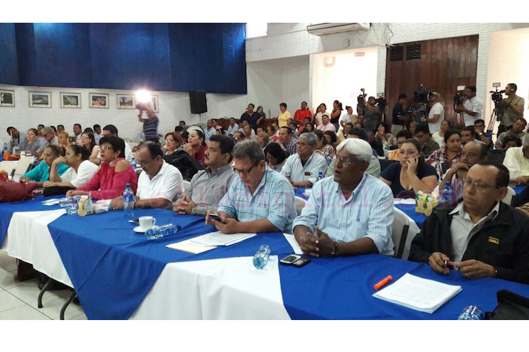 Concejo Municipal de Managua rinde tributo a Roberto Clemente