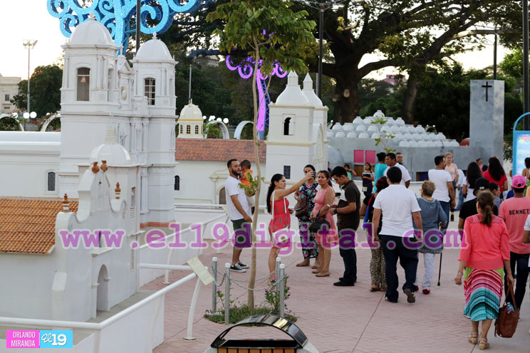 Familias disfrutan del primer día de 2017 visitando nuevos atractivos de Paseo Xolotlán