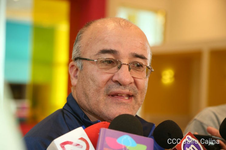 Representantes del PSUV y MAS acompañan al Pueblo-Presidente