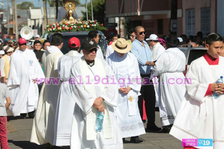 Jinotepinos festejan solemnidad de Jesús Sacramentado