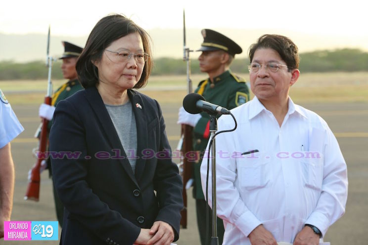 Presidenta de la República de China (Taiwán) arriba a Nicaragua para investidura presidencial