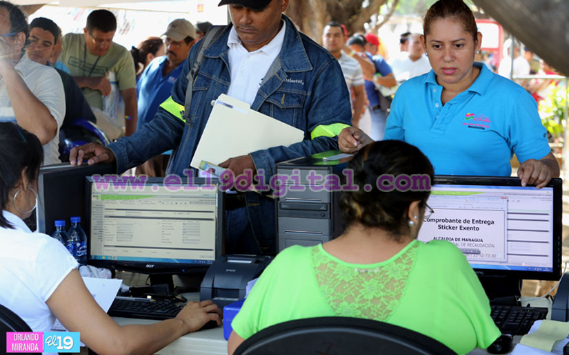 Conductores adquieren Stickers de Rodamiento 2017