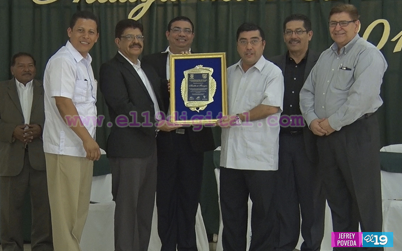 Celebran inauguración de la Avenida Martín Lutero