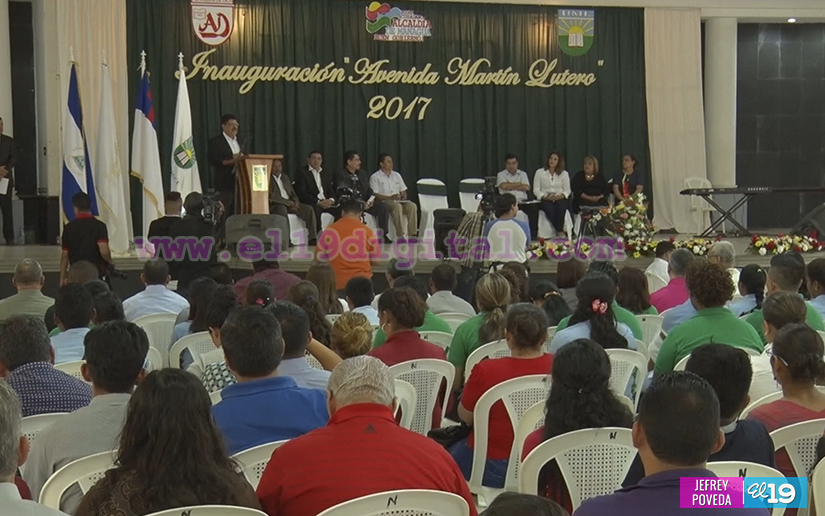 Celebran inauguración de la Avenida Martín Lutero