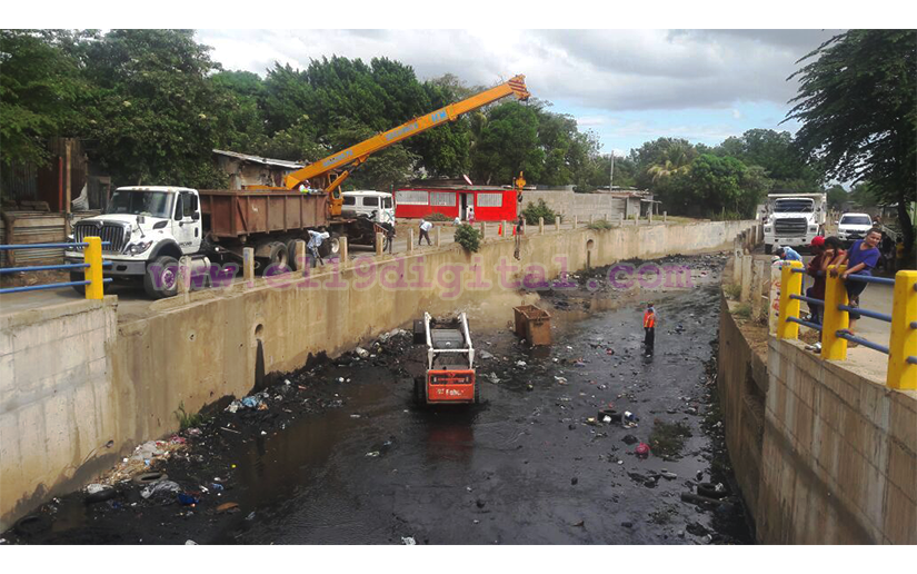 Alcaldía de Managua inicia jornada de limpieza de cauces y micropresas