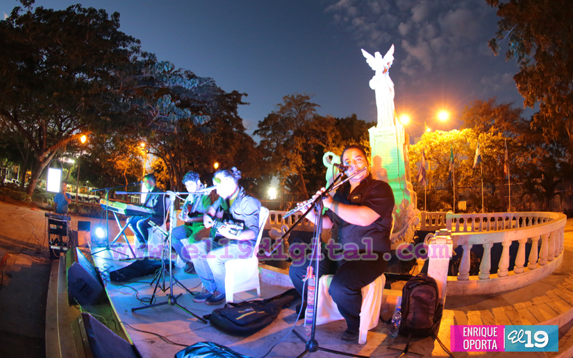 Jóvenes celebran gala cultural en homenaje a Rubén Darío