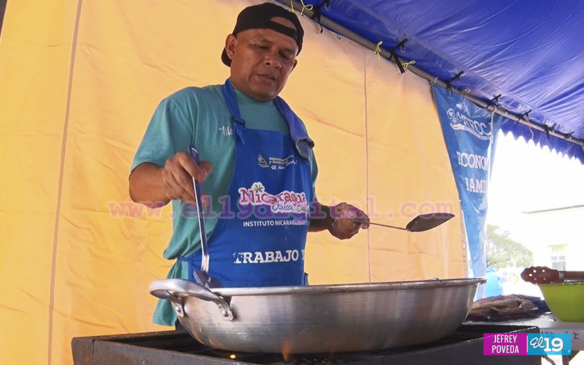 Feria del Mar continúa exhibiendo variedad de platillos