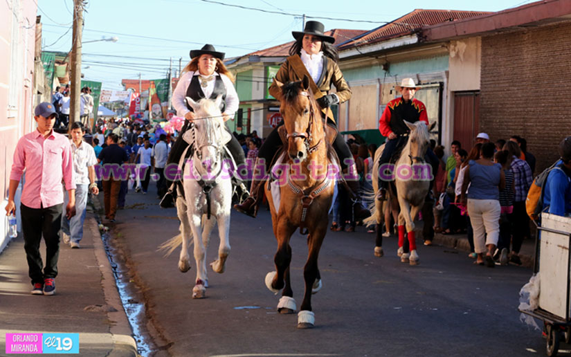 Diriambinos continúan celebraciones a San Sebastián con nutrido desfile hípico