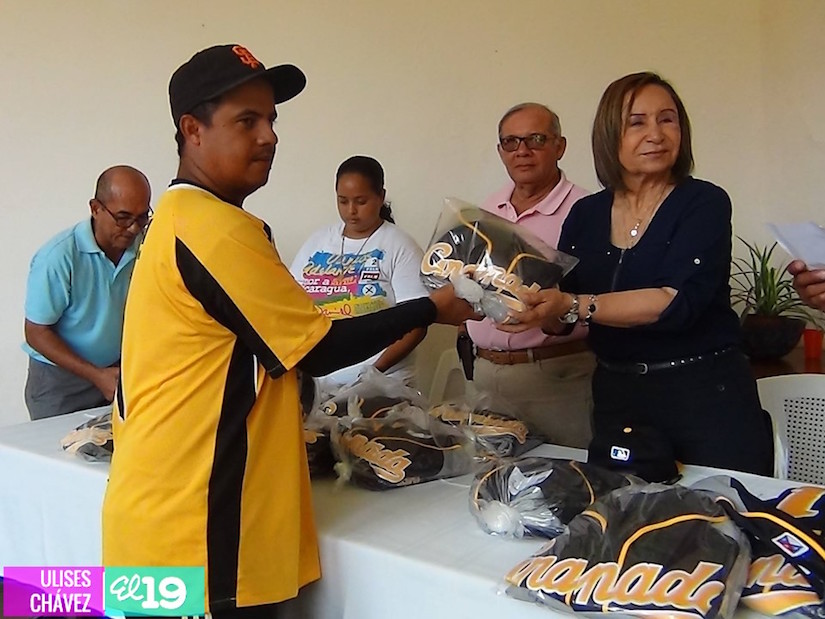Equipo de Granada listo para participar en el Campeonato Nacional Infantil “AA”