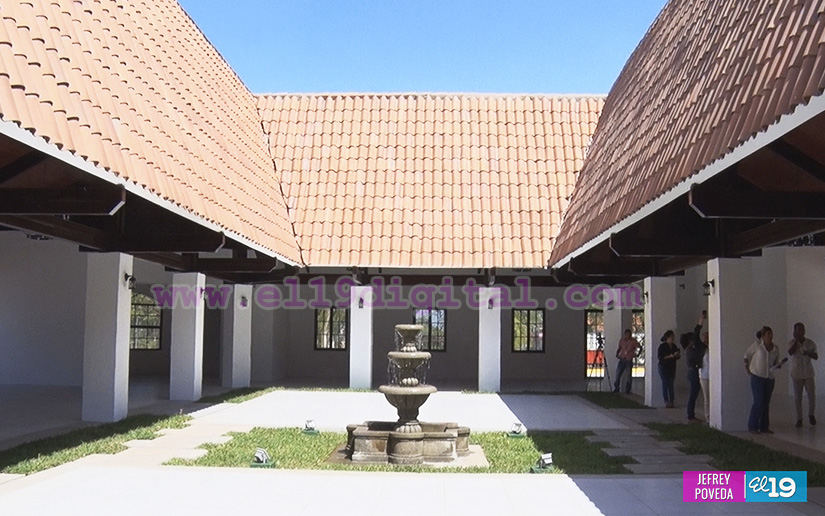 Tiangue del pan y del maíz casi listos para su inauguración 