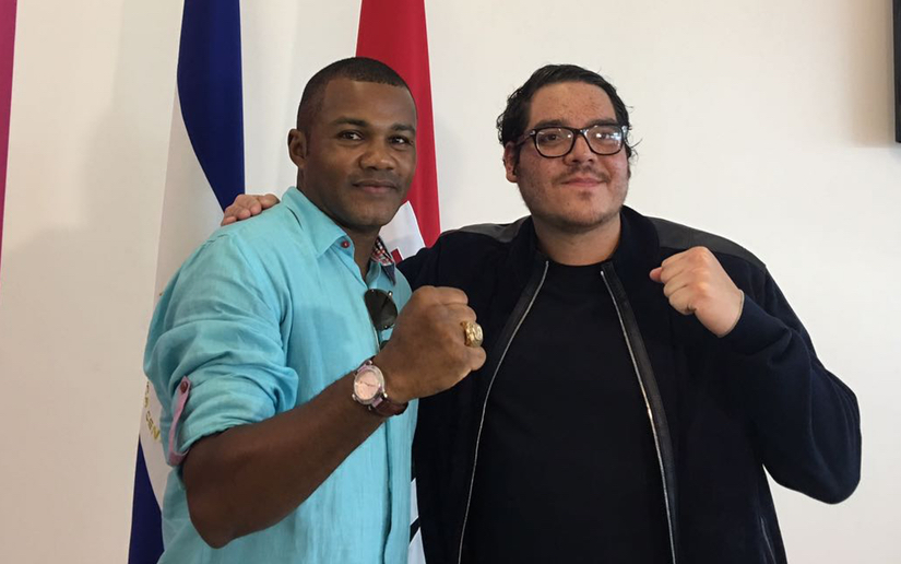Llega a Nicaragua Félix “Tito” Trinidad