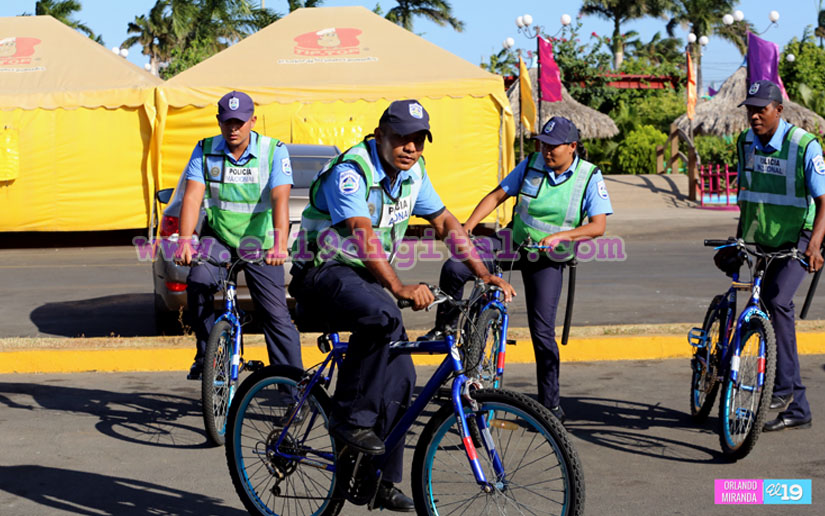 Familias destacan seguridad permanente en el Puerto Salvador Allende 