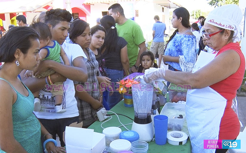 Tarde ambiental con niños en el Parque Acuático
